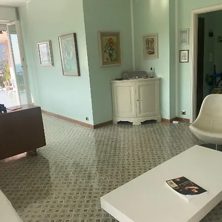 Grande Attico Con Vista Vicino Al Centro By Portofinovacanze Apartman *