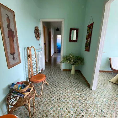 Grande Attico Con Vista Vicino Al Centro By Portofinovacanze Apartamento