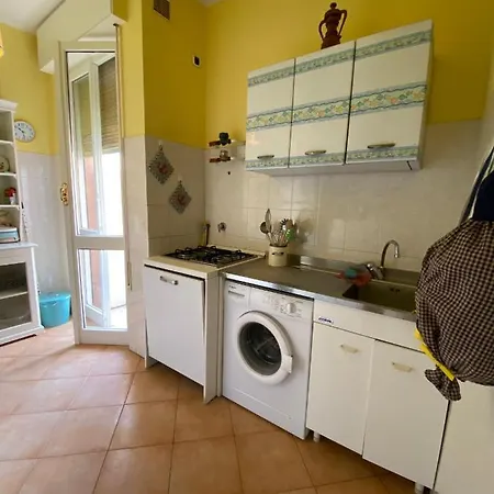 Grande Attico Con Vista Vicino Al Centro By Portofinovacanze Apartman *