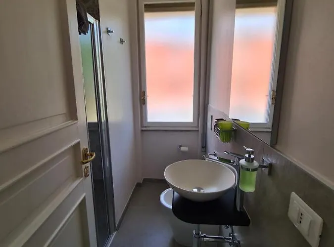 Grande Attico Con Vista Vicino Al Centro By Portofinovacanze