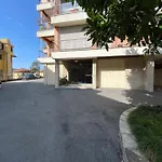 Grande Attico Con Vista Vicino Al Centro By Portofinovacanze Apartment