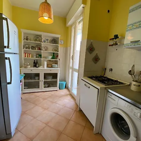 Grande Attico Con Vista Vicino Al Centro By Portofinovacanze *