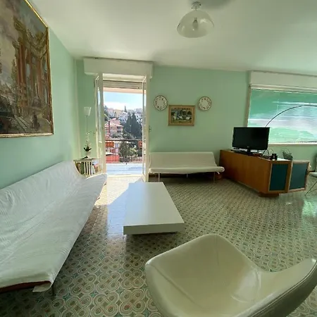 Grande Attico Con Vista Vicino Al Centro By Portofinovacanze *