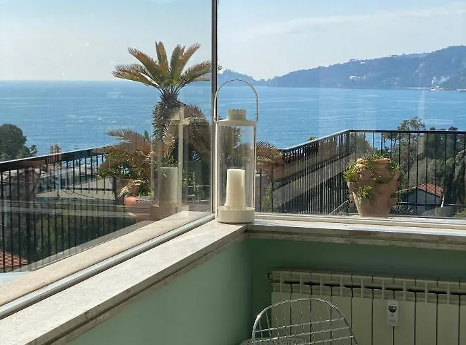 Grande Attico Con Vista Vicino Al Centro By Portofinovacanze Apartamento