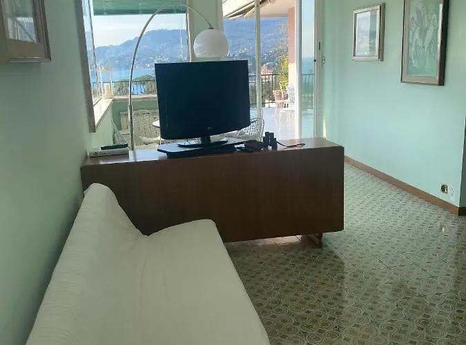 Grande Attico Con Vista Vicino Al Centro By Portofinovacanze דירה *