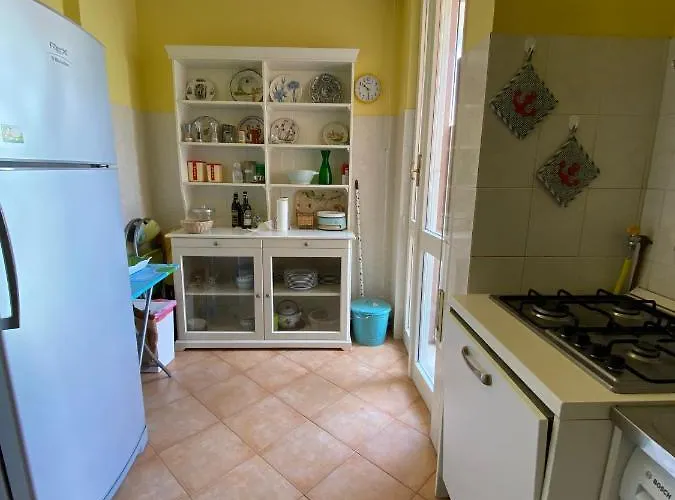 Grande Attico Con Vista Vicino Al Centro By Portofinovacanze Apartament