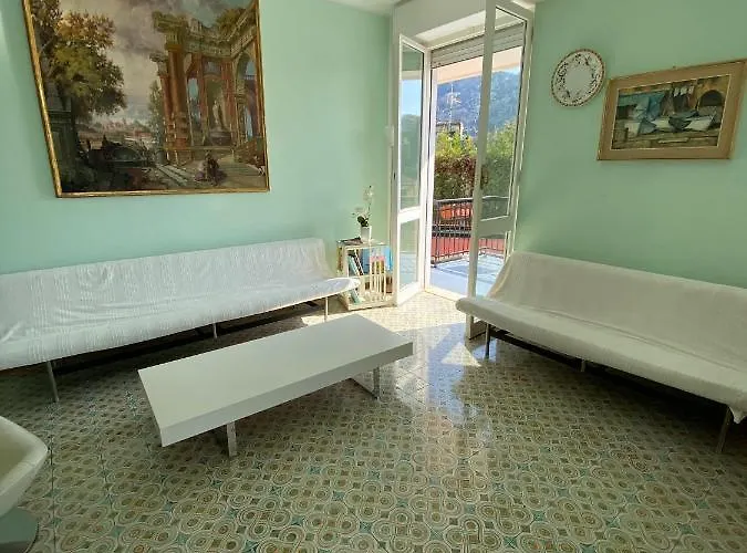 Grande Attico Con Vista Vicino Al Centro By Portofinovacanze Apartamento *