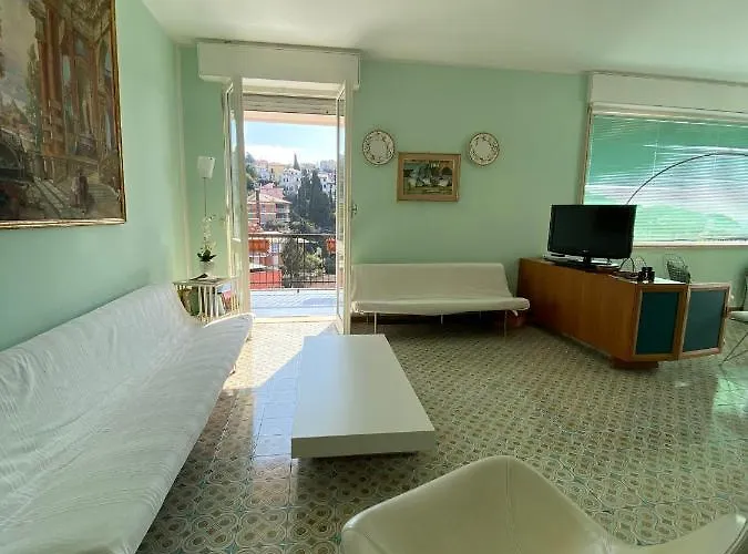 Grande Attico Con Vista Vicino Al Centro By Portofinovacanze *