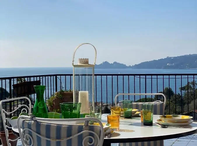 Grande Attico Con Vista Vicino Al Centro By Portofinovacanze Apartament *